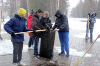 Не страшна нам непогода, Убираем город – гордо!