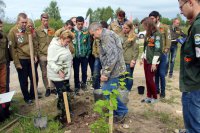 Участники ВСС "Поморье" заложили будущую аллею студенческих отрядов