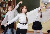 Под щебет пернатых Под щебет пернатых