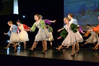 Восемь наград и бронзовая роза Восемь наград и бронзовая роза
