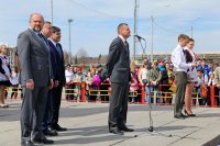 «Этот школьный вальс весенний пусть живет в воспоминаньях…» 