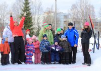 Спортивный праздник «Семья на лыжне».